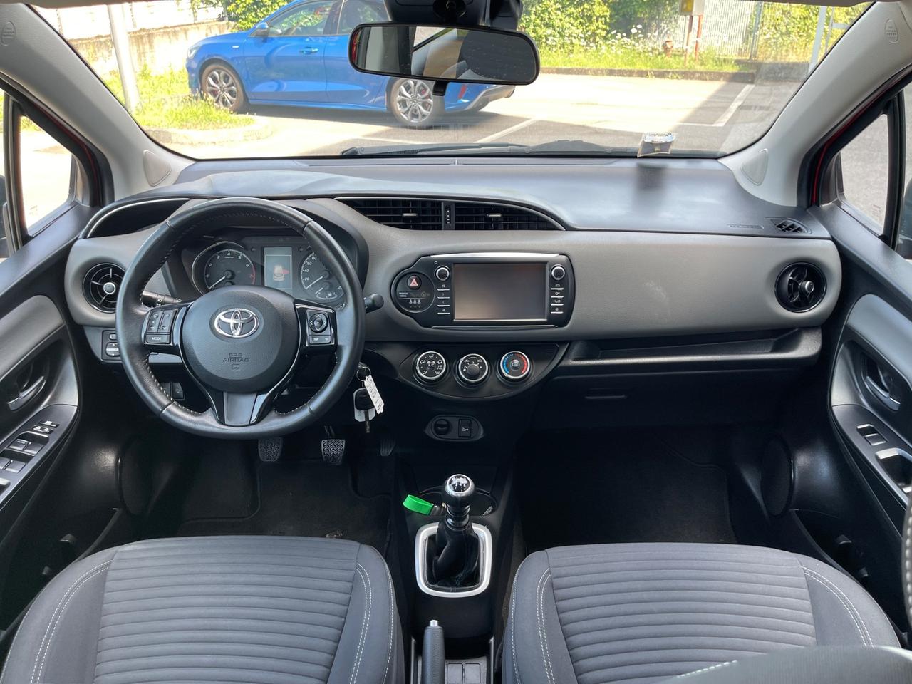 Toyota Yaris 1.5 5 porte Lounge