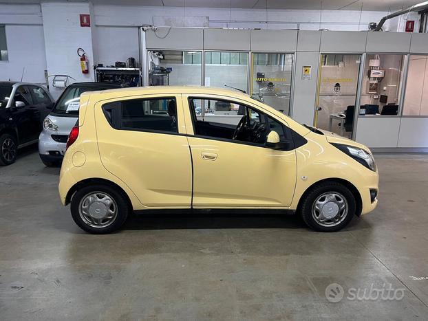 Chevrolet Spark 1.0 tenuta bene, GPL
