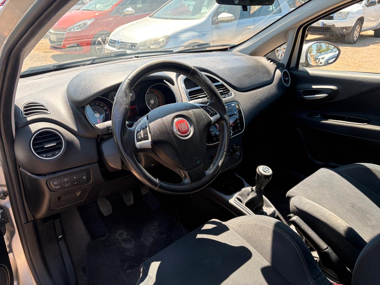 FIAT PUNTO 1.3 MJT II 95CV ANNO 2017 GARANTITA 12 MESI