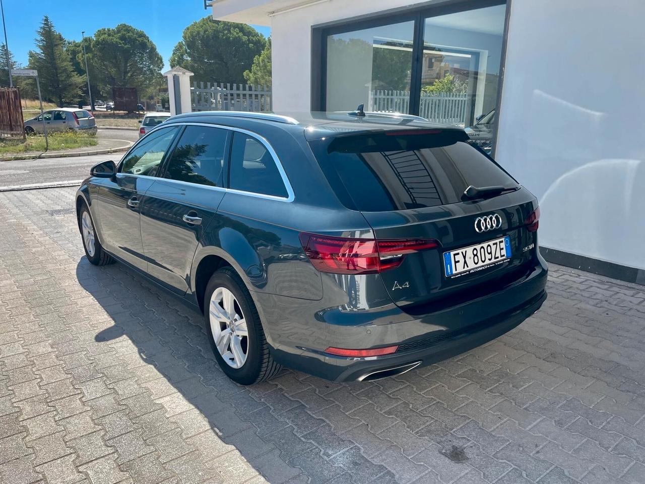 Audi A4 35 TDI S tronic Business