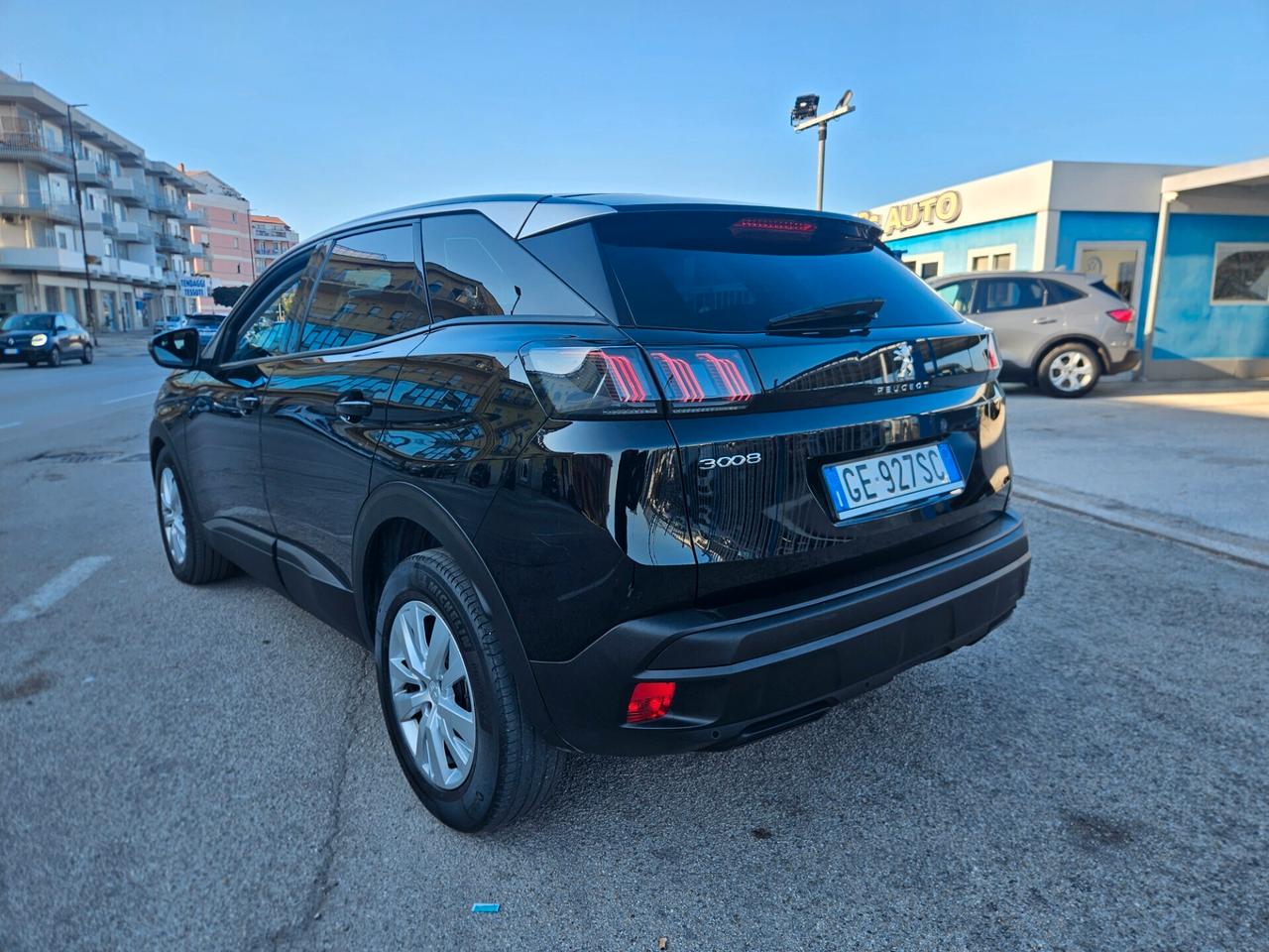 Peugeot 3008 BlueHDi 130 S&S EAT8 Active Pack