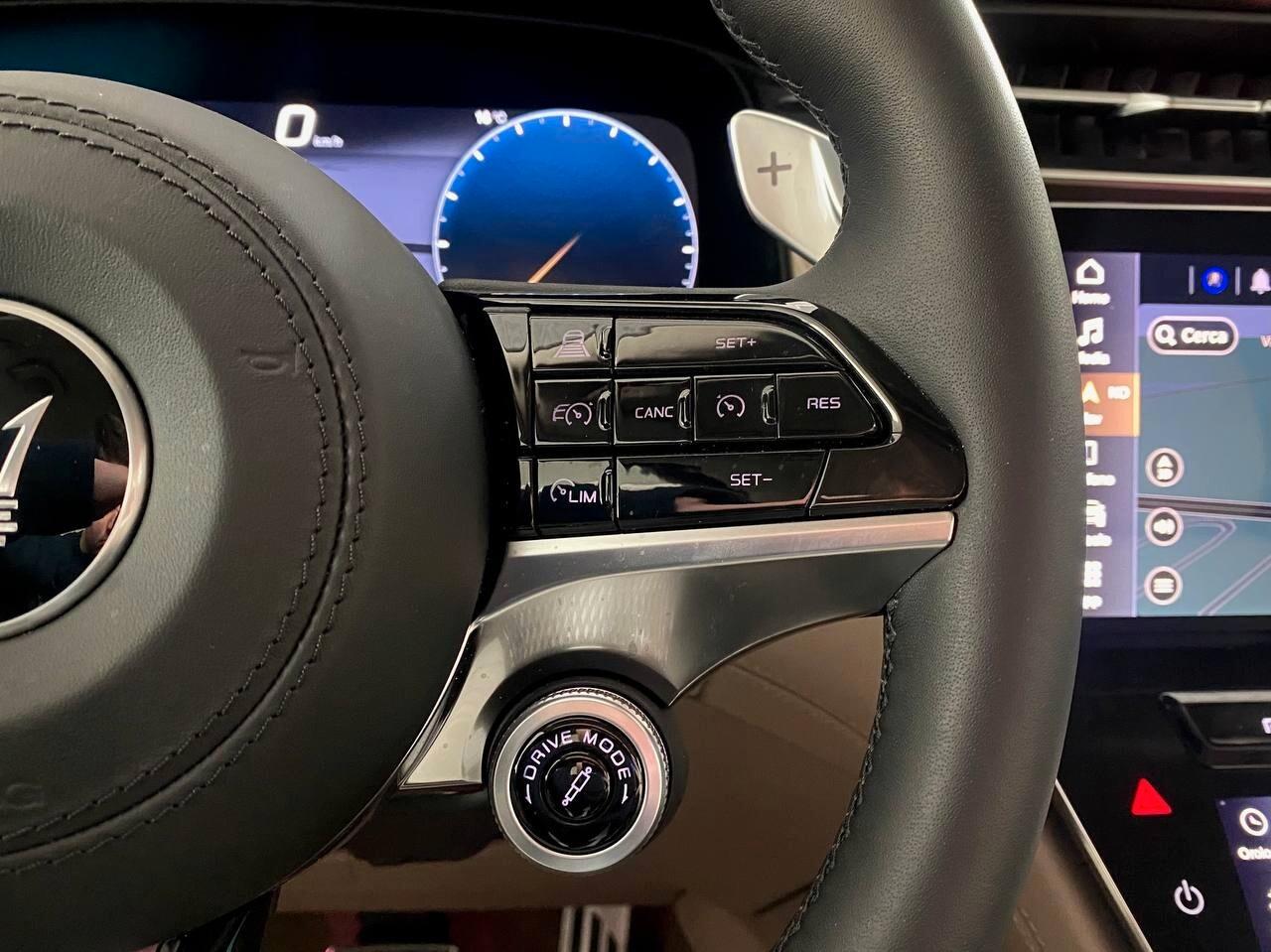 Maserati Grecale MHEV 300 CV AWD GT