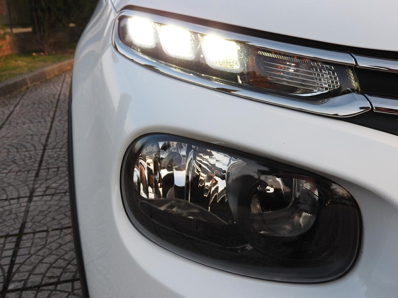 CITROEN C3 1.2 GPL della casa