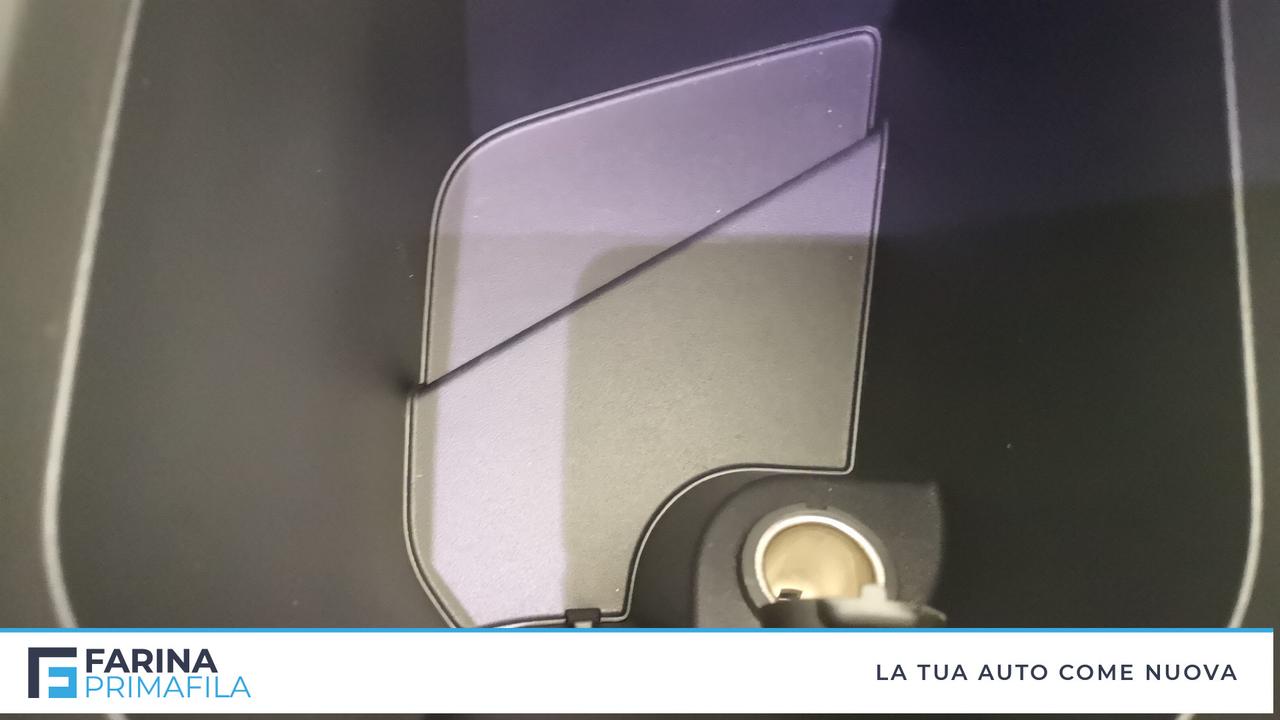 PEUGEOT Nuovo 5008 Hybrid 136 e-DCS6 ALLURE