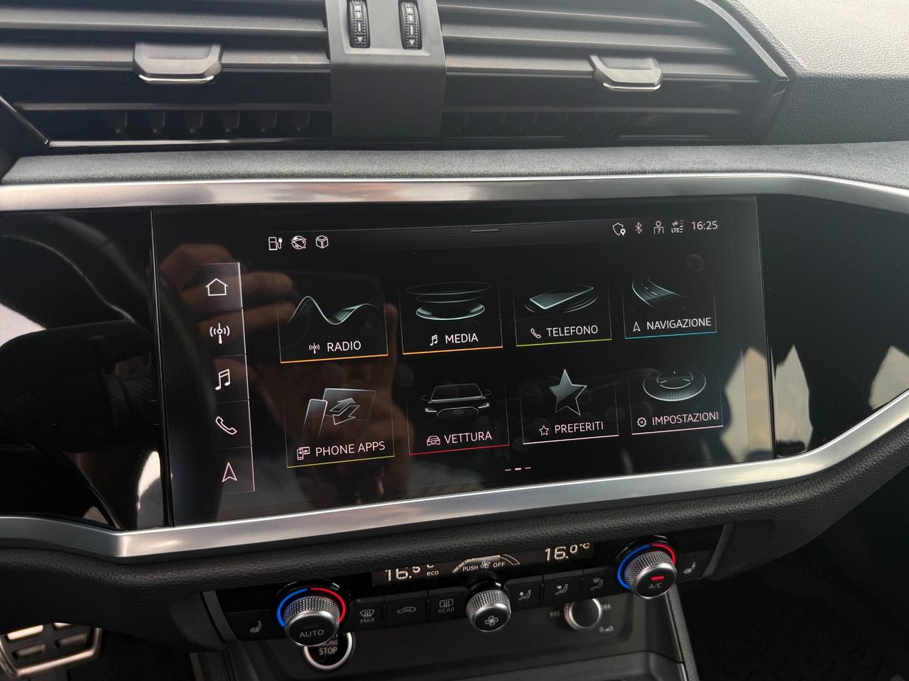 Audi Q3 45 TFSI e S tronic line edition