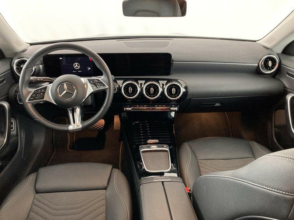 Mercedes CLA Shooting Brake 180 D Progressive Advanced 8G-DCT