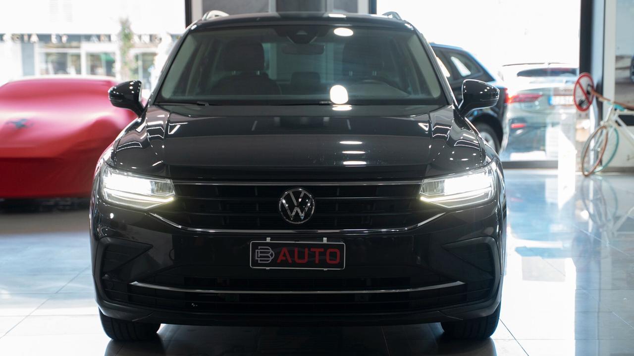 Volkswagen Tiguan 2.0 TDI LIFE 122 CV VIRTUAL CKT PACK LUCI CARPLAY LED FULL OPTIONAL