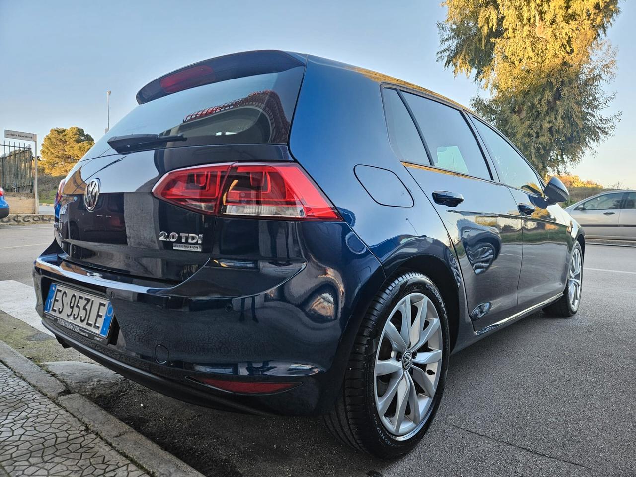 Volkswagen Golf 2.0Tdi 150cv autom. Highline pelle tot