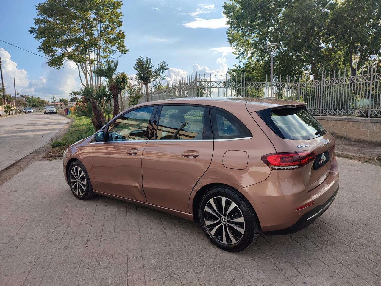 Mercedes-benz B 180 D 2.0 115 CV TELECAMERA NAVIGATORE INTERNI PELLE