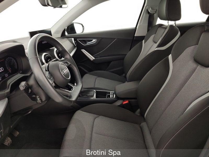 Audi Q2 2.0 30 TDI BUSINESS ADVANCED