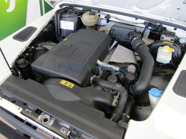 LAND ROVER Defender 90 2.5 Td5 6 POSTI