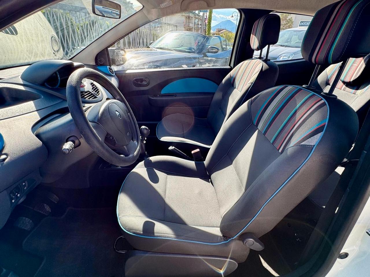 Renault Twingo 1.2 16V Live