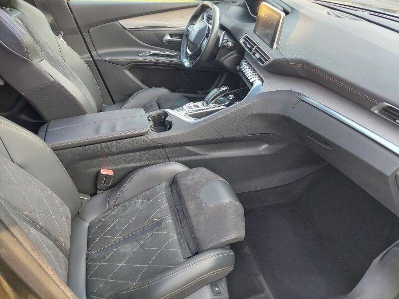 Peugeot 5008 BlueHDi 180 S&S EAT6 GT Full full 7posti Motore Nuovo