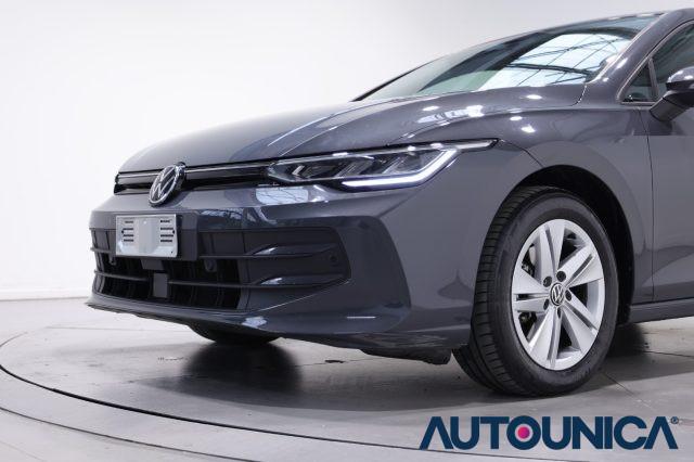 VOLKSWAGEN Golf 2.0 TDI 115 CV SCR LIFE FARI LED