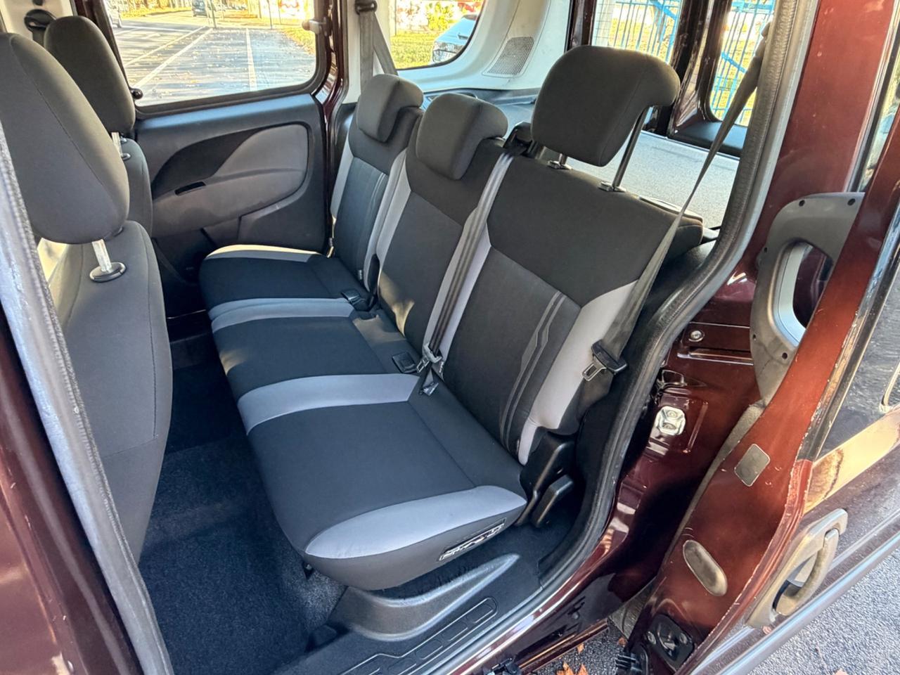 Fiat Doblò 1.6 MJT 16V 95CV Lounge 2016