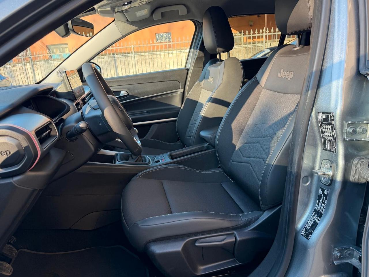 Jeep Avenger 1.2 Turbo 100 CV Summit