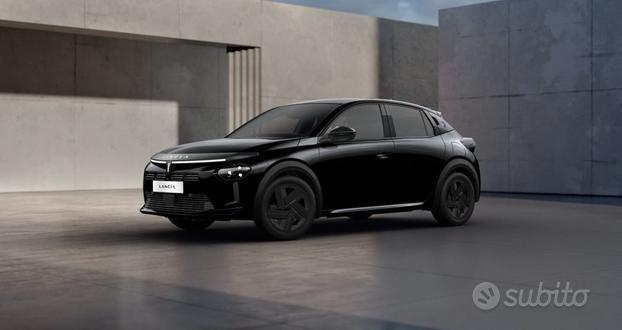 LANCIA Ypsilon Hybrid e-DCT