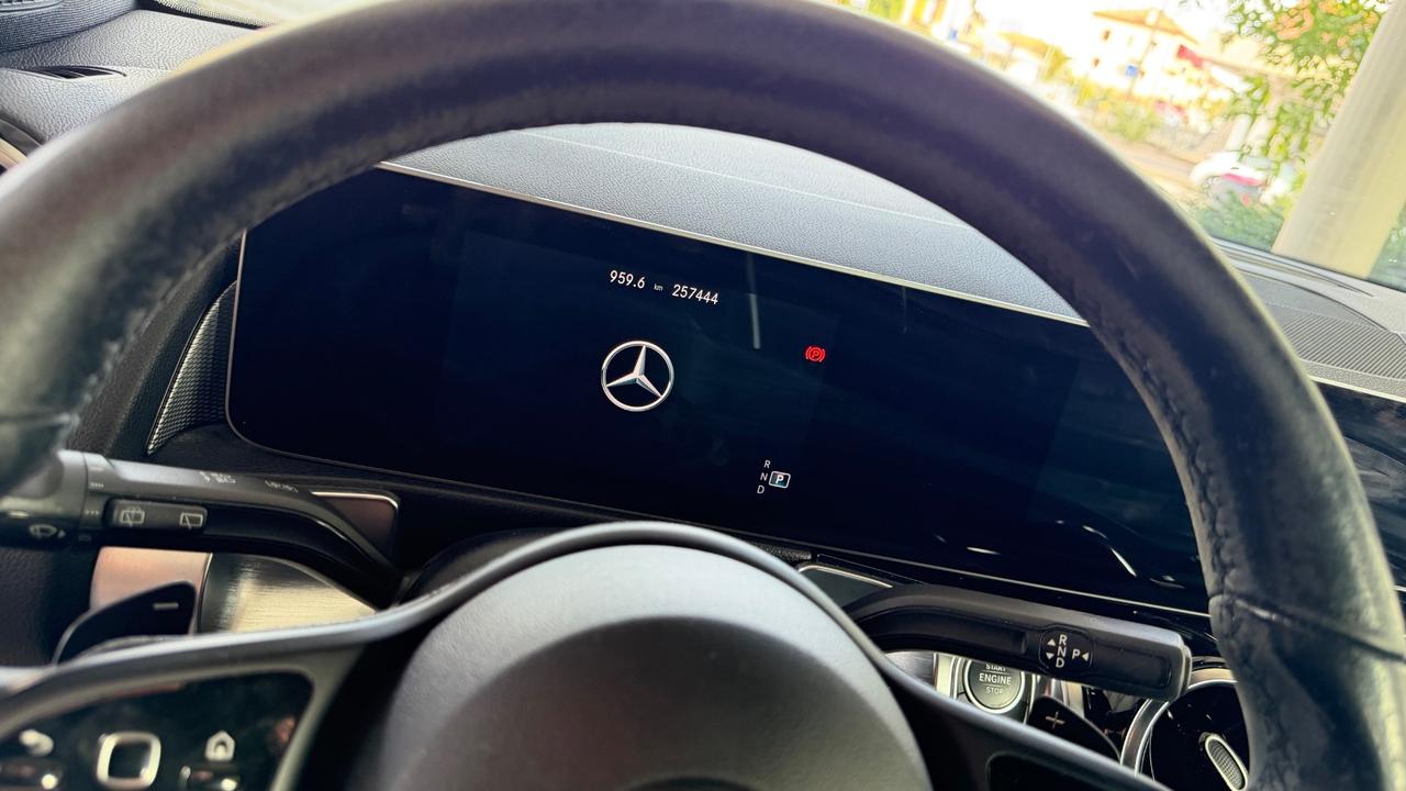 Mercedes-benz GLB 200 d Automatic Executive
