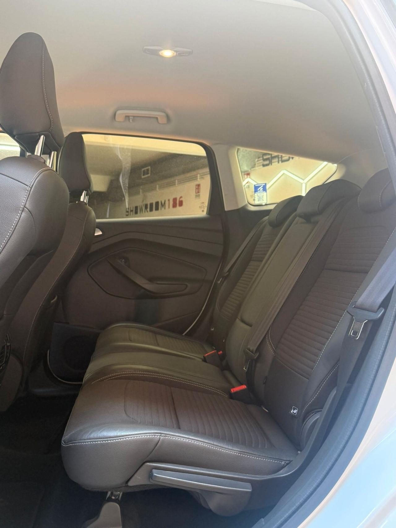 Ford Kuga 1.5 TDCI 120 CV S&S 2WD Powershift Edition