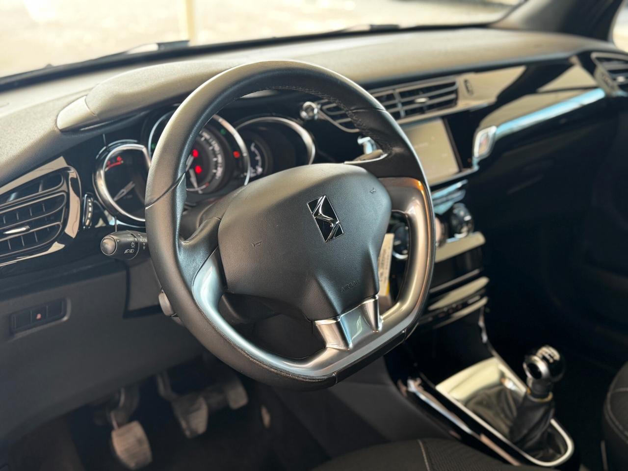 Ds DS3 DS 3 BlueHDi 75 Sport Chic
