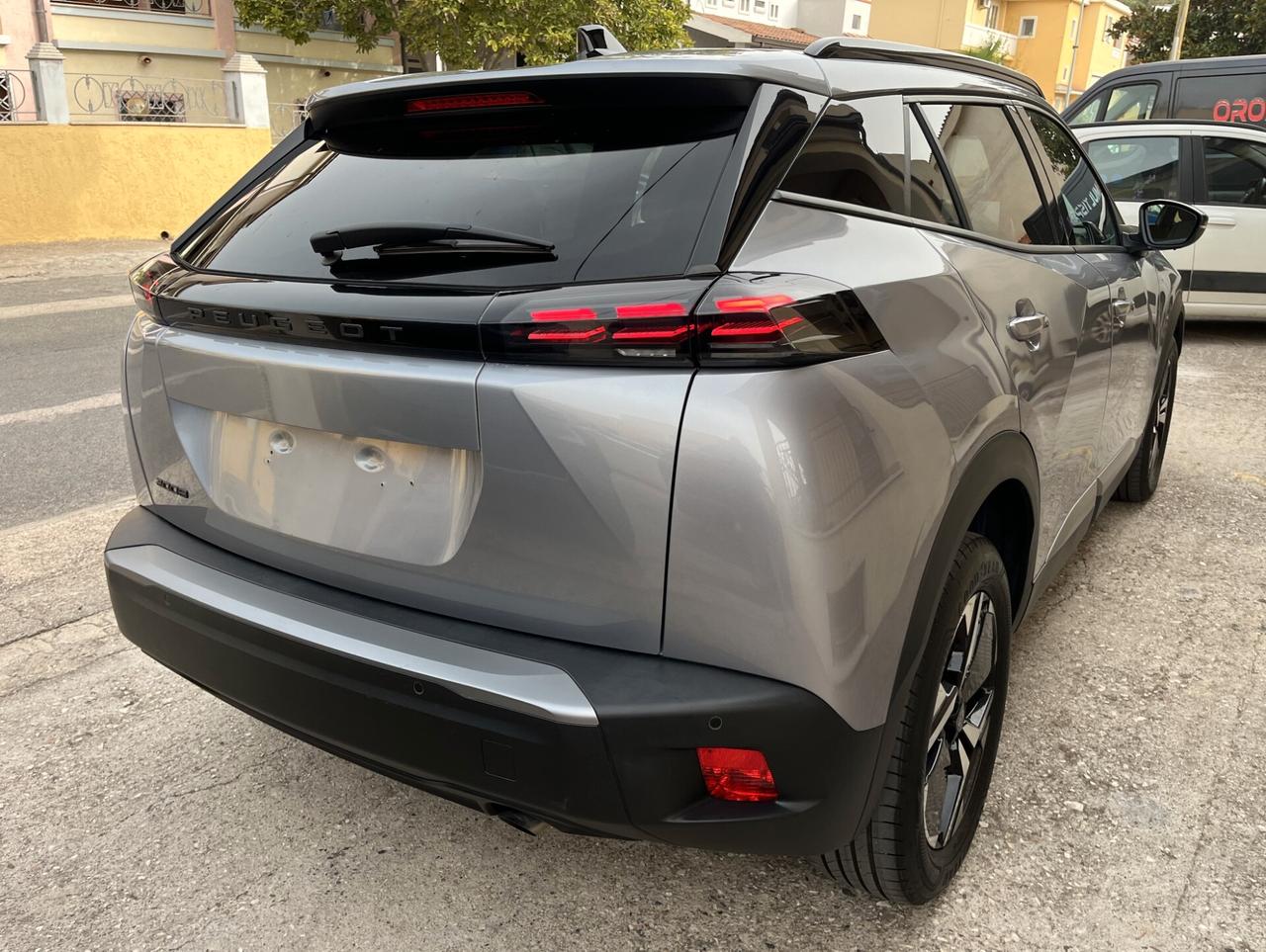 Peugeot 2008 PureTech 100cv S&S Allure