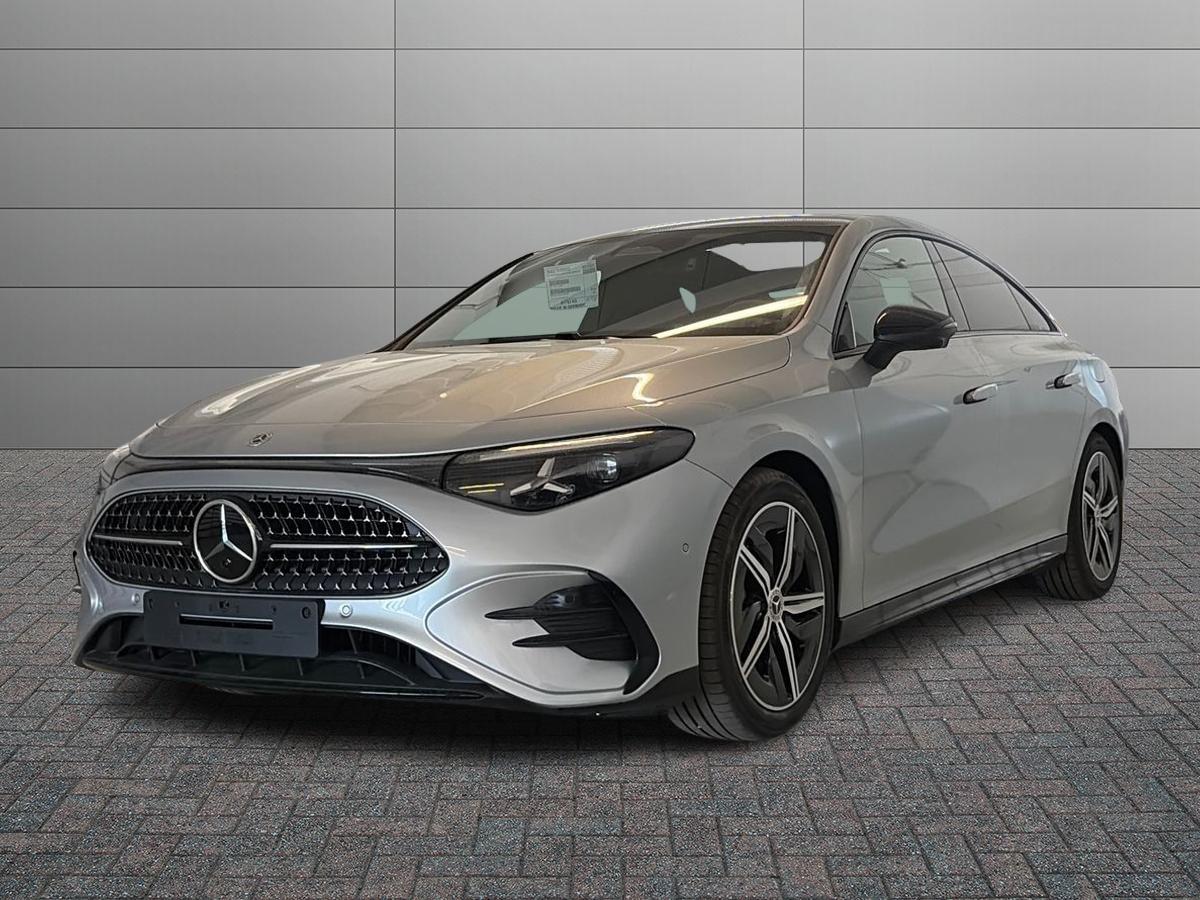 Mercedes-Benz CLA 200 4MATIC