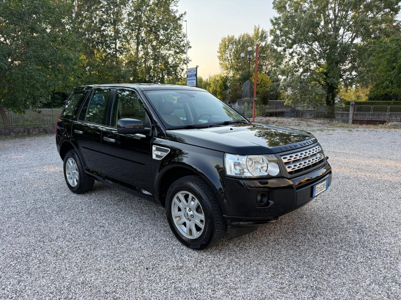 Land Rover Freelander 2.2 SD4 S.W. SE