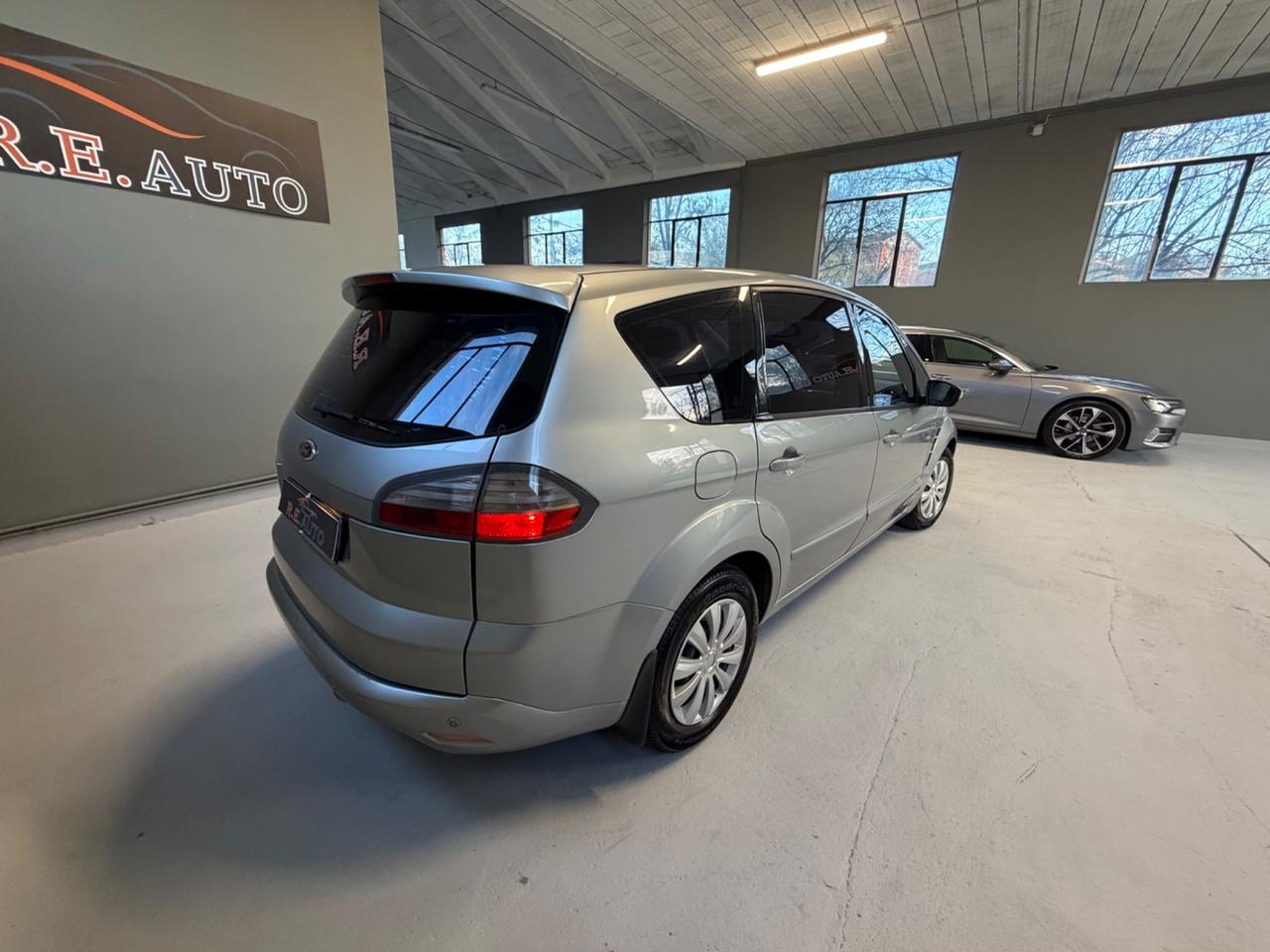 Ford S-Max S-Max+ 2.0 TDCi 140CV DPF