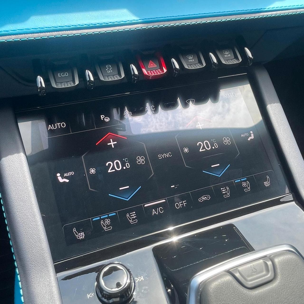 Lamborghini Urus 4.0 SE 2.000KM