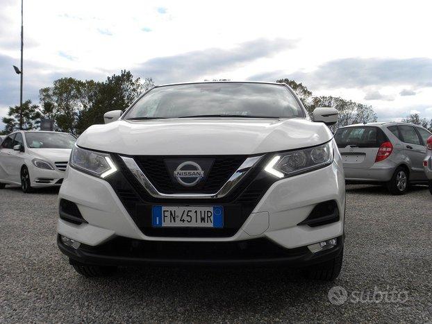 Nissan Qashqai 1.5 dCi 110cv Tekna CERCHI CLIMA CRUISE PDC MULTIFUNZIONE