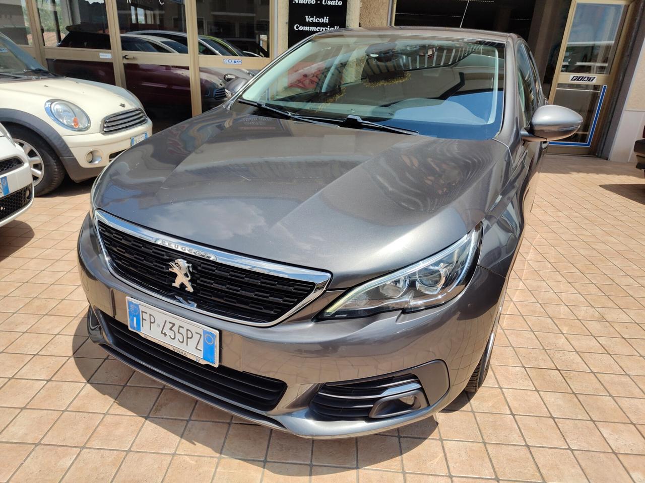 Peugeot 308 BlueHDi 130 S&S Business