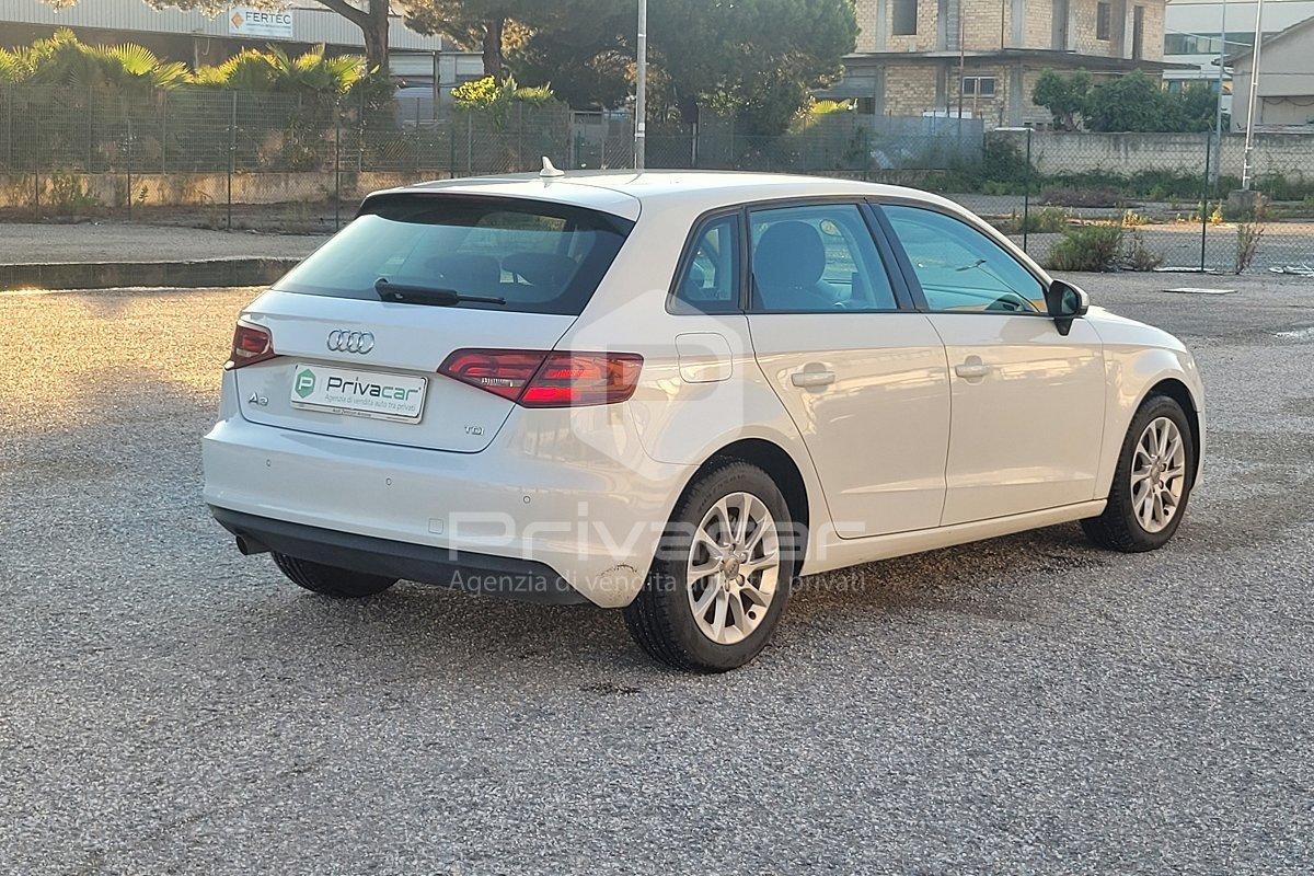 AUDI A3 SPB 1.6 TDI clean diesel Business