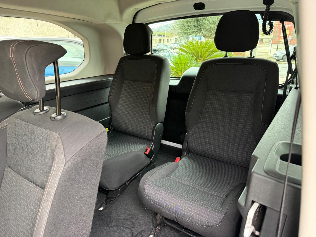 Peugeot Rifter BlueHDi 130 S&S GT Line Long 7 POSTI