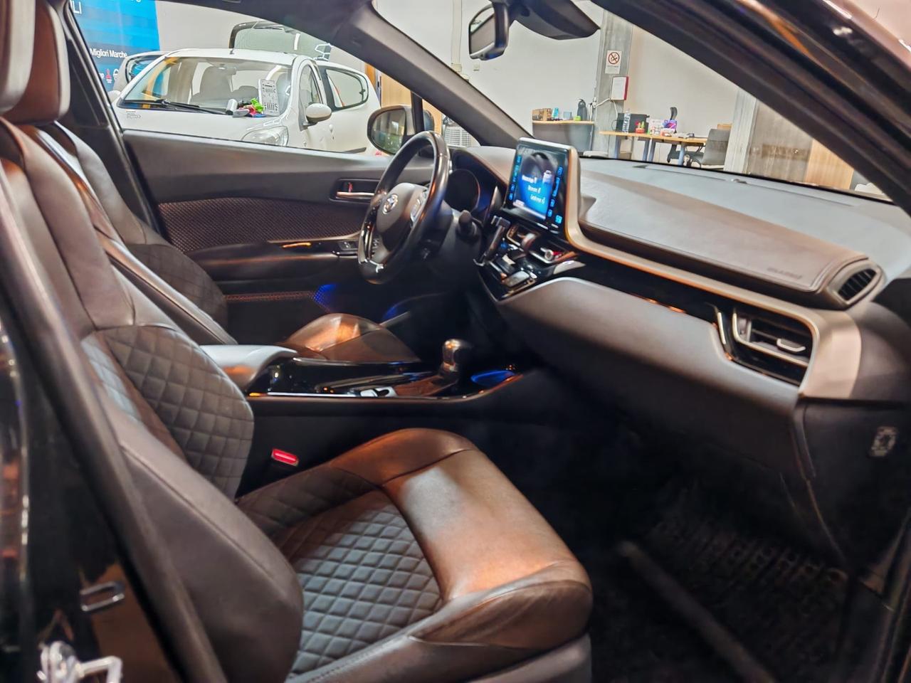 Toyota C-HR 1.8 Ibrida 122cv E6