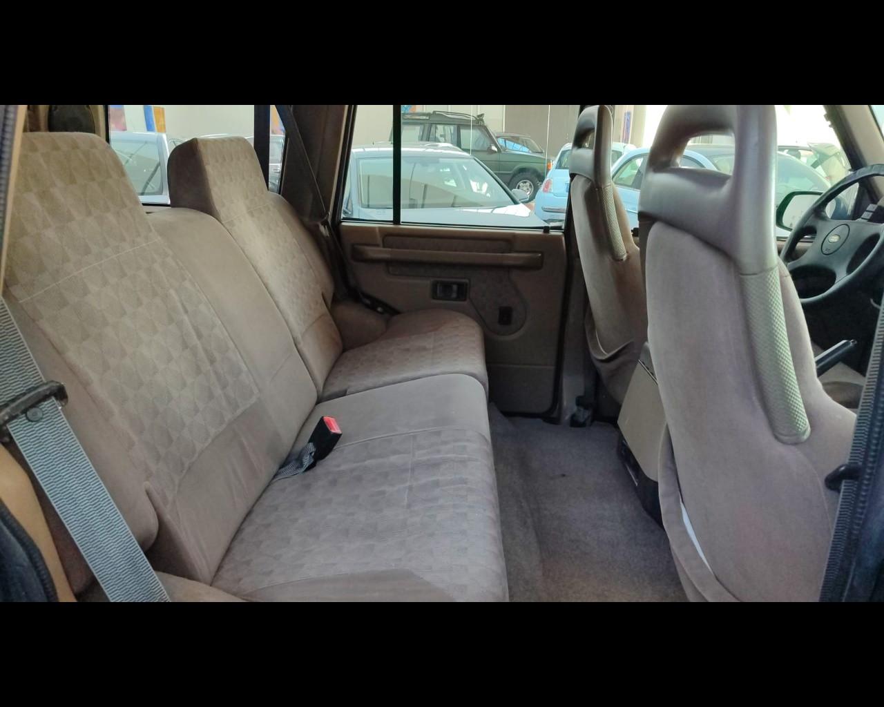 LAND ROVER Discovery 1ª serie - Discovery 2.5 Tdi 5 porte Luxury