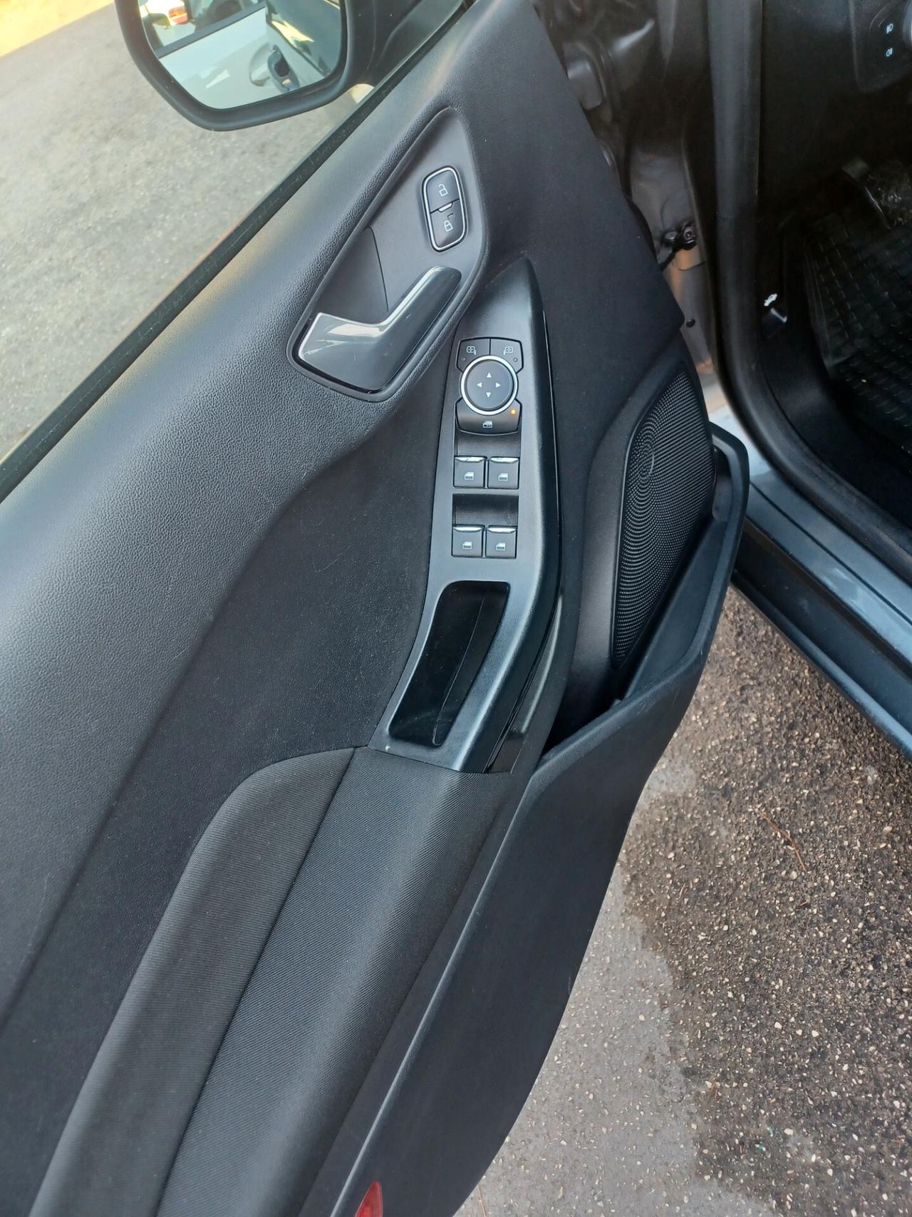 Ford Fiesta 1.5 TDCi 5 porte UNICO PROPRIETARIO