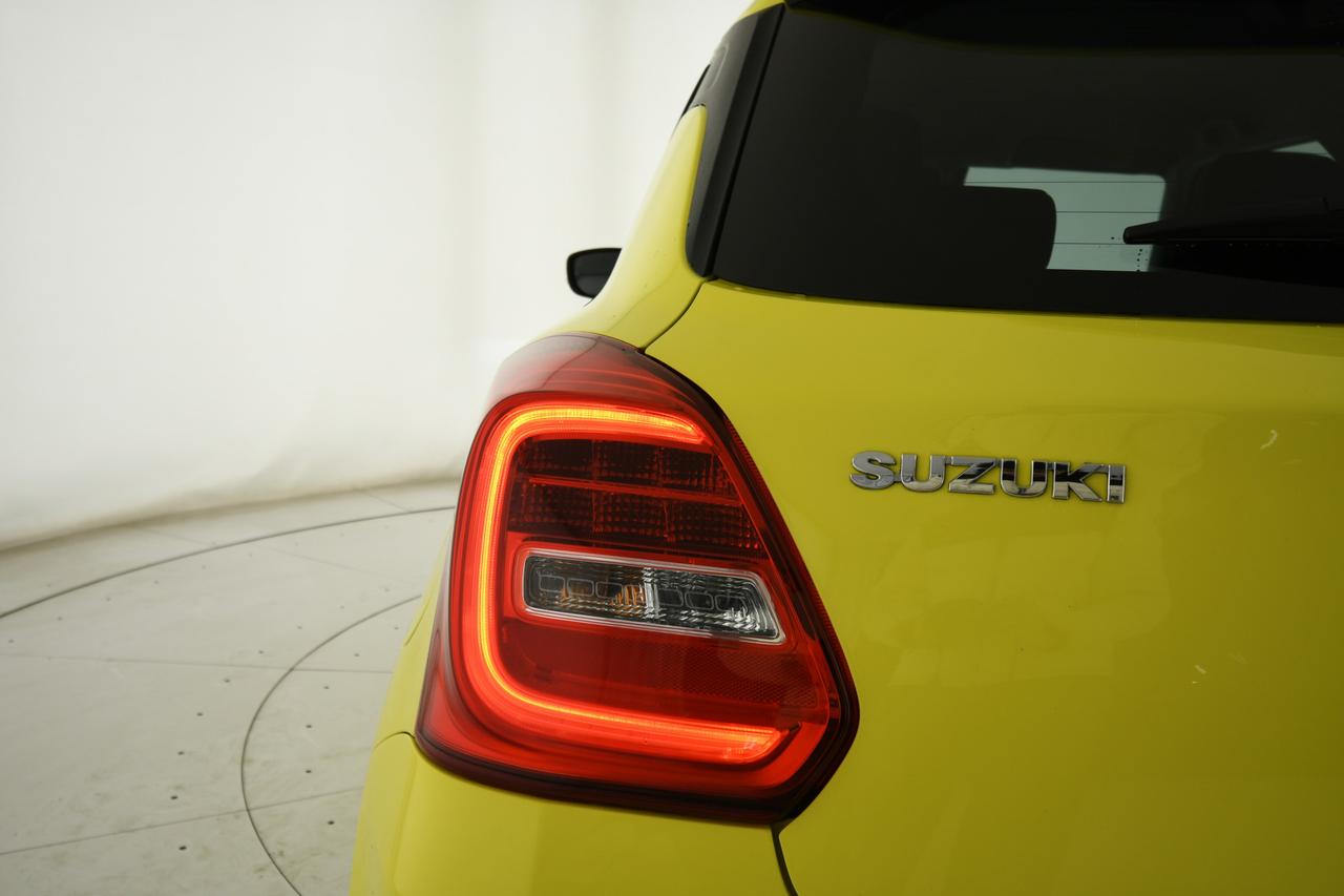 SUZUKI Swift 1.4h Sport 2wd ACC+CAMERA+C17"+NEOPATENTATI