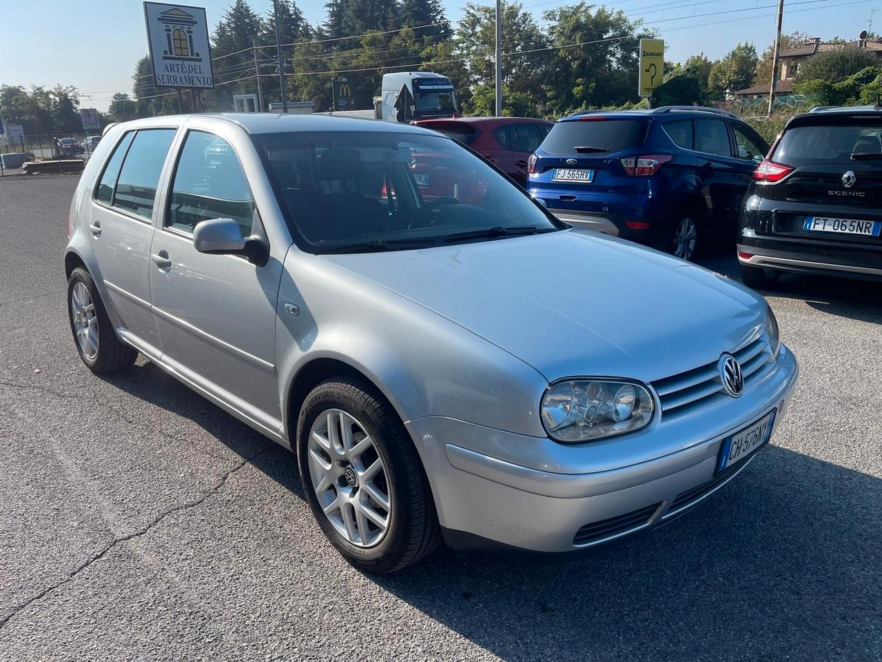 Volkswagen Golf 1.6 16V cat 5p. Highline Plus