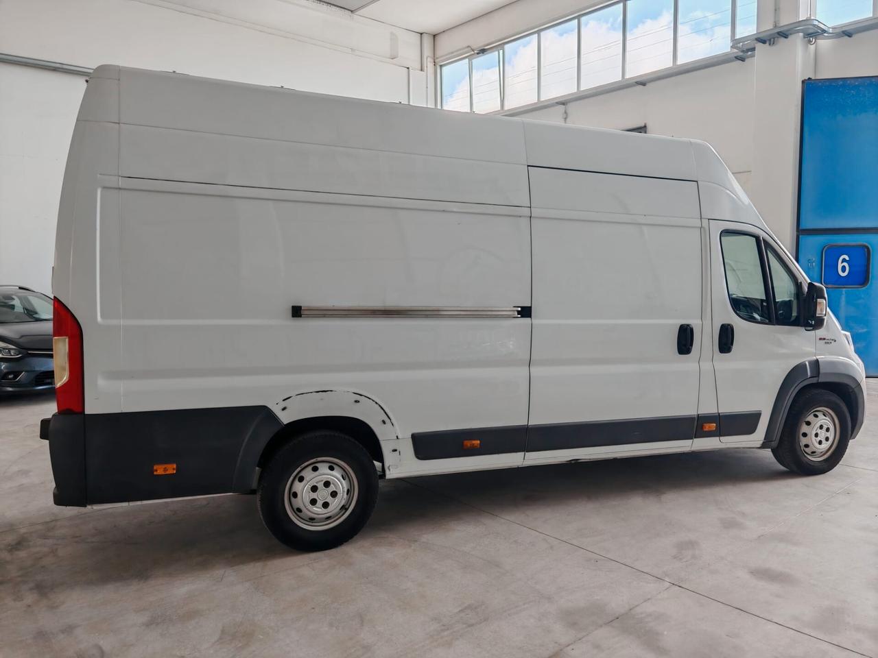 Fiat Ducato 2.3 Multijet - L4H3 (Tetto Extra Alto)
