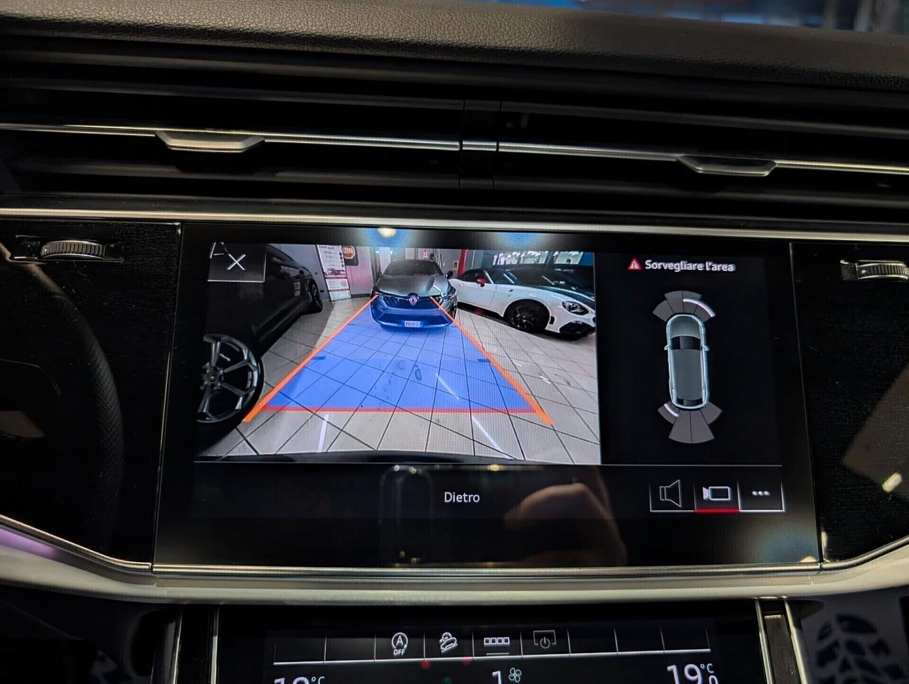 Audi Q8 45 TDI quattro 3.0 diesel S-LINE IVA ESPOSTA
