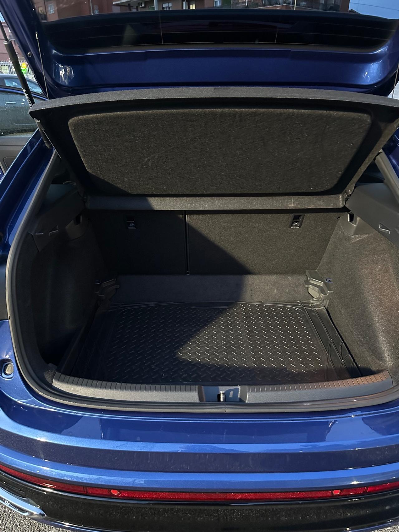 Volkswagen Taigo 1.0 TSI 110 CV R-Line