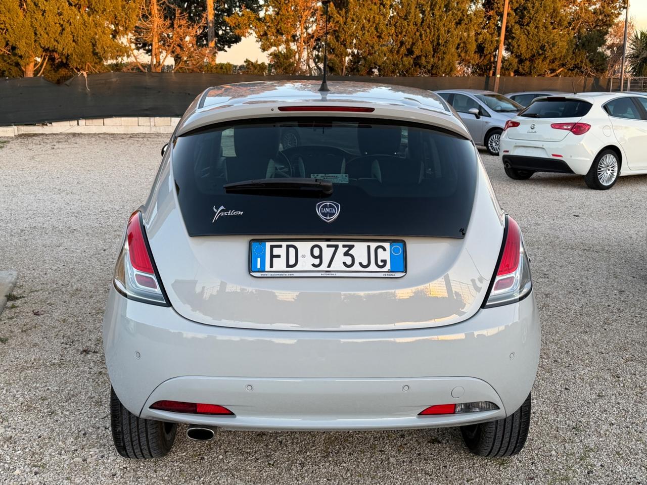Lancia Ypsilon 1.2 69 CV 5 porte Opening Edition