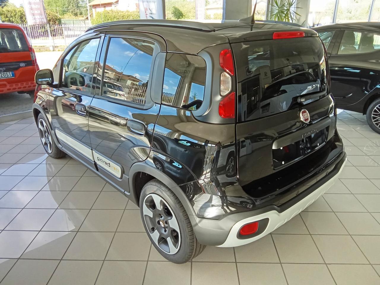 Fiat Panda 1.0 FireFly S&S Hybrid Pandina City Cross