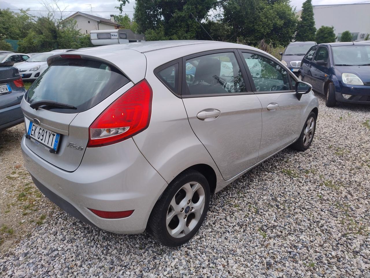 Ford Fiesta 1.2 82 CV 5 porte Titanium