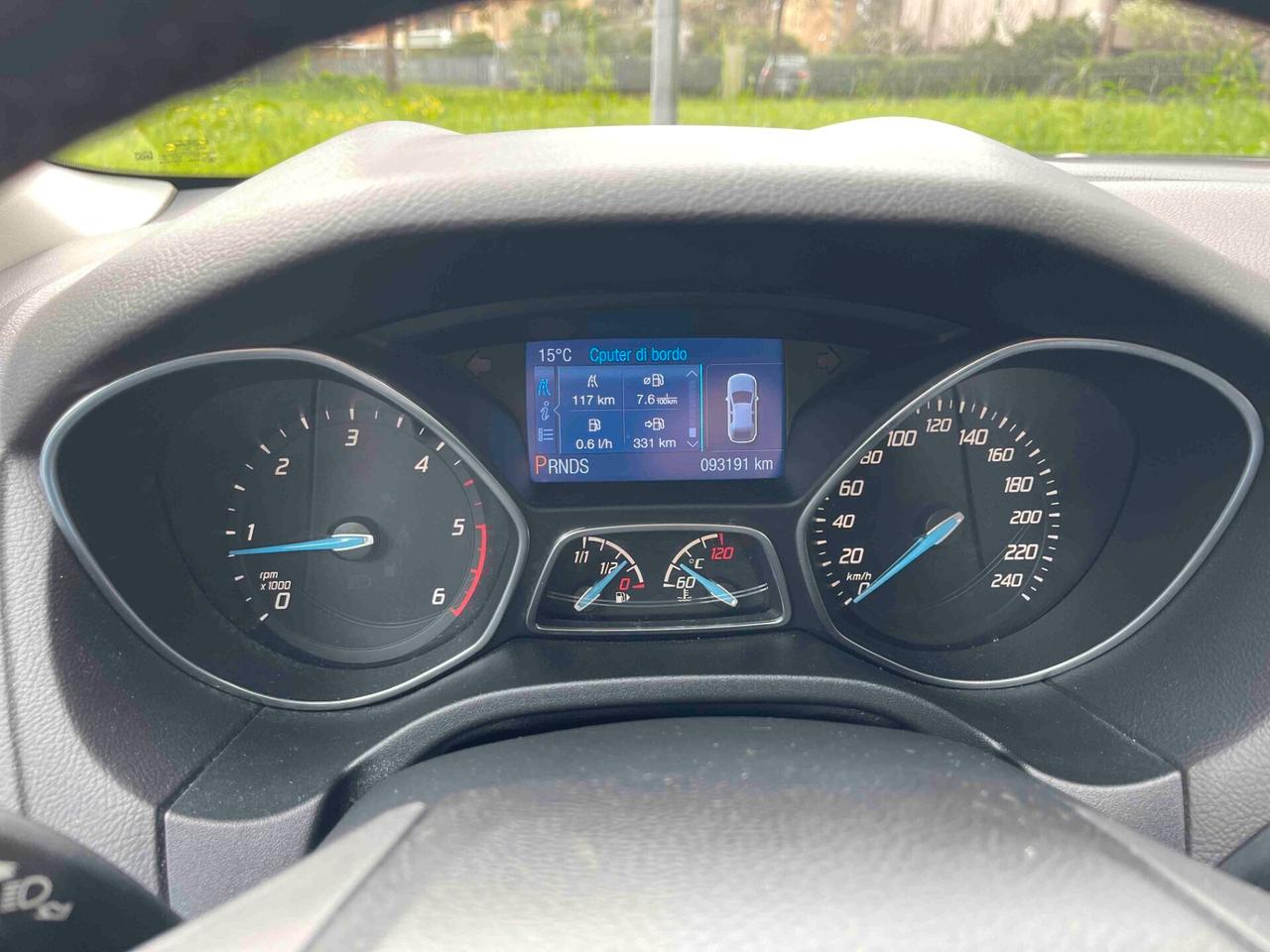 Ford Focus 2.0 TDCi 115 CV Powershift Titanium Automatica Neopatentati