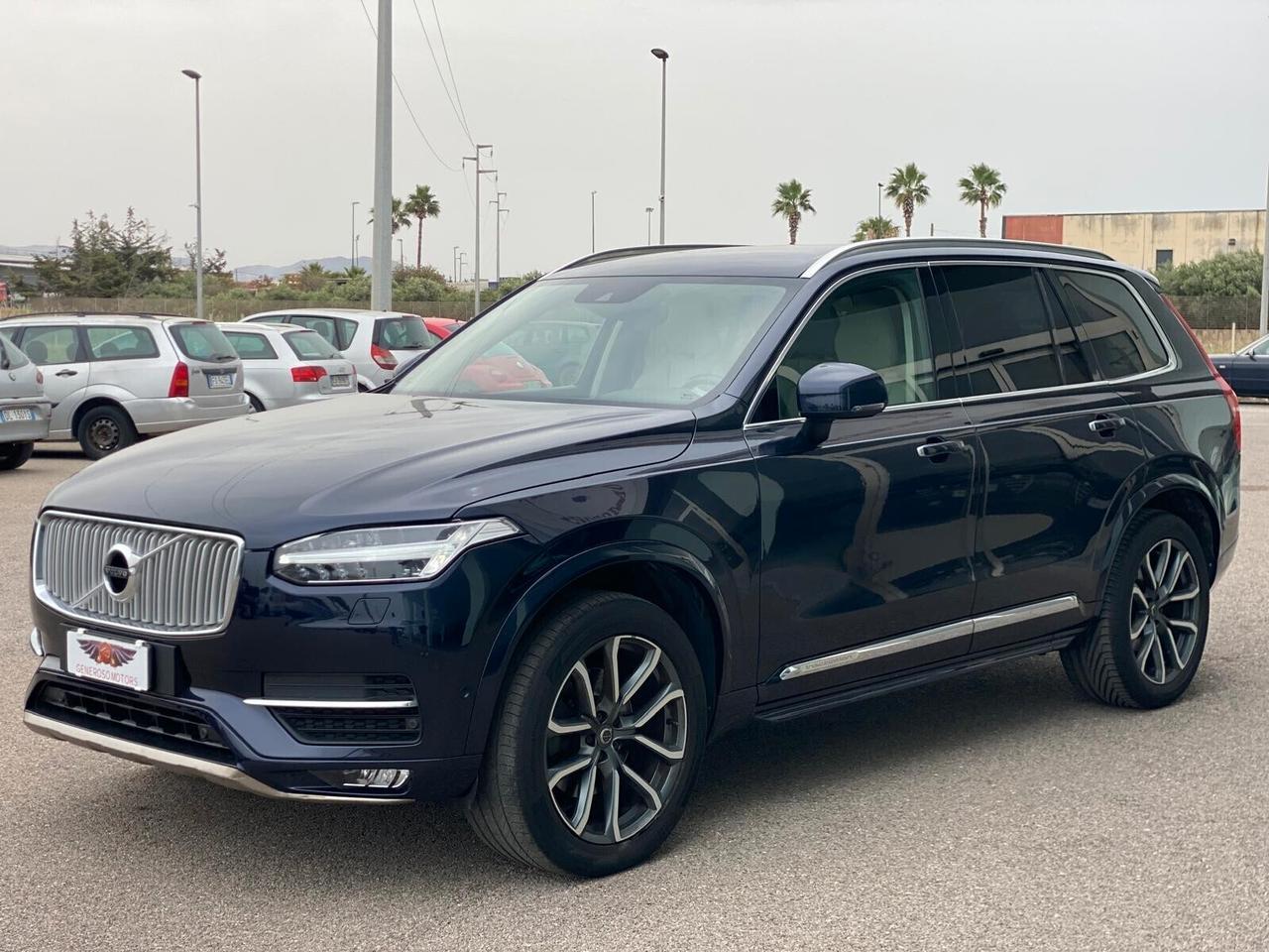 Volvo XC 90 D5 AWD Geartronic Inscription