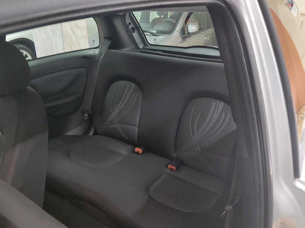 Lancia Ypsilon 1.4 Unyca Ecochic GPL
