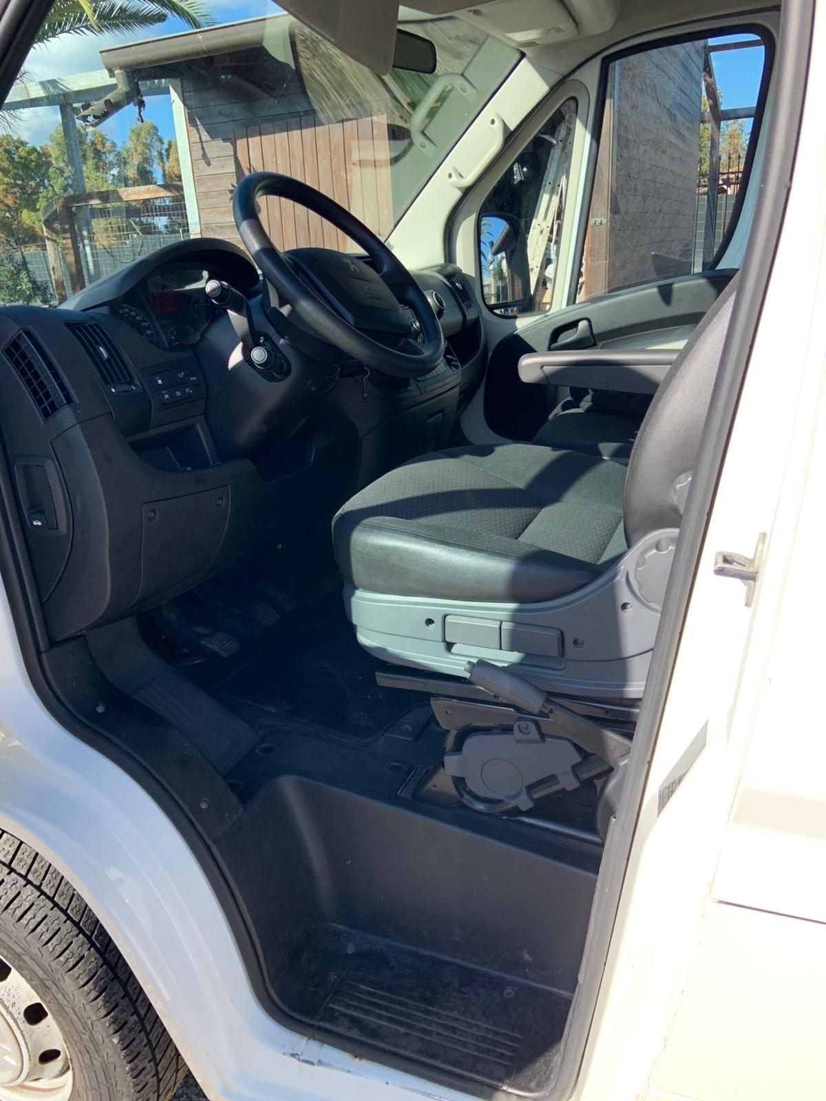 Peugeot Boxer 9 posti