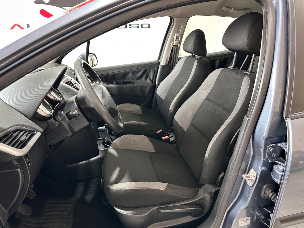 Peugeot 207 1.4 HDi 70CV 5p. NEOPATENTATI – UNICO PROP.