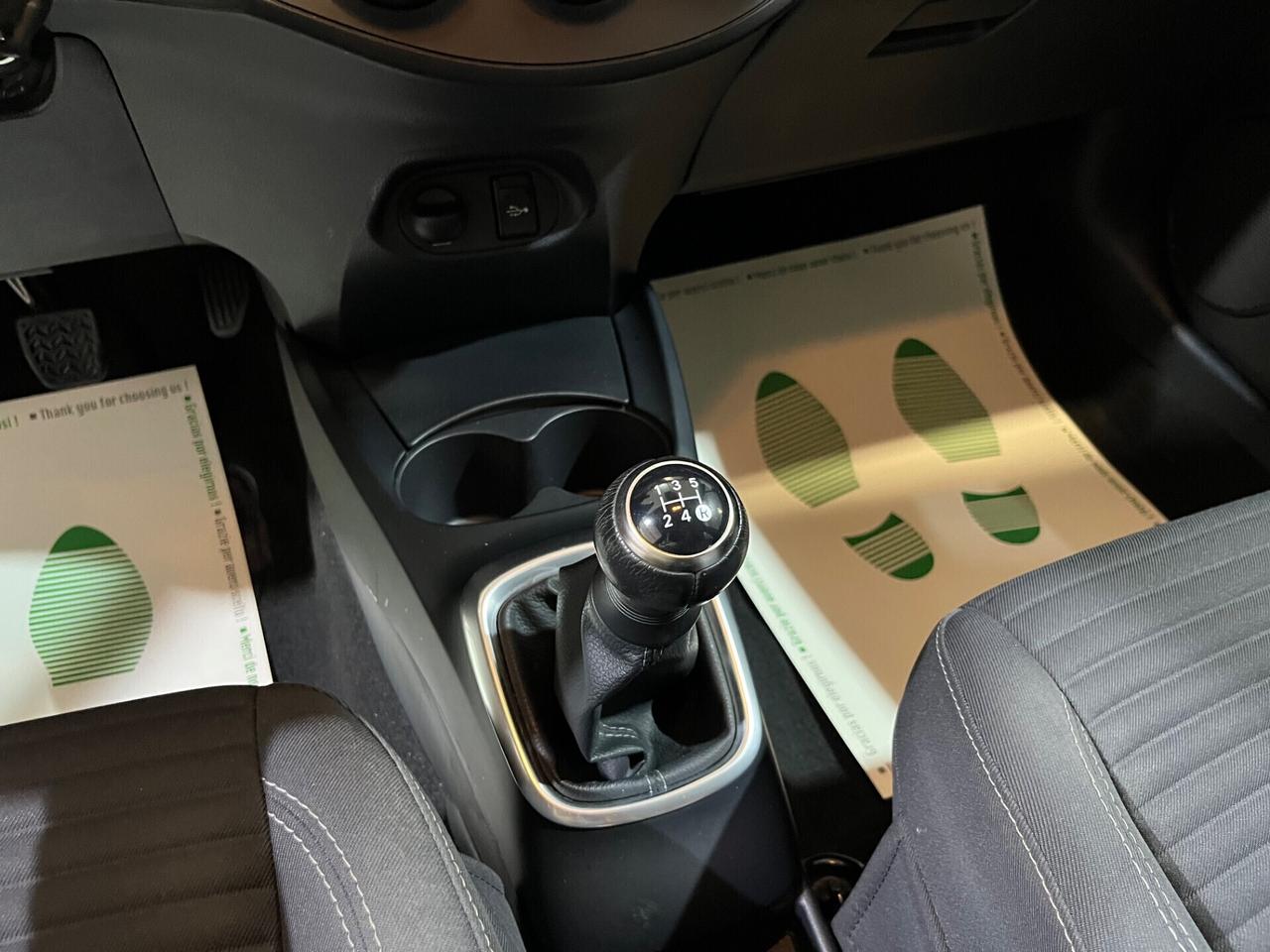 Toyota Yaris 1.0 72 CV 5 porte Active